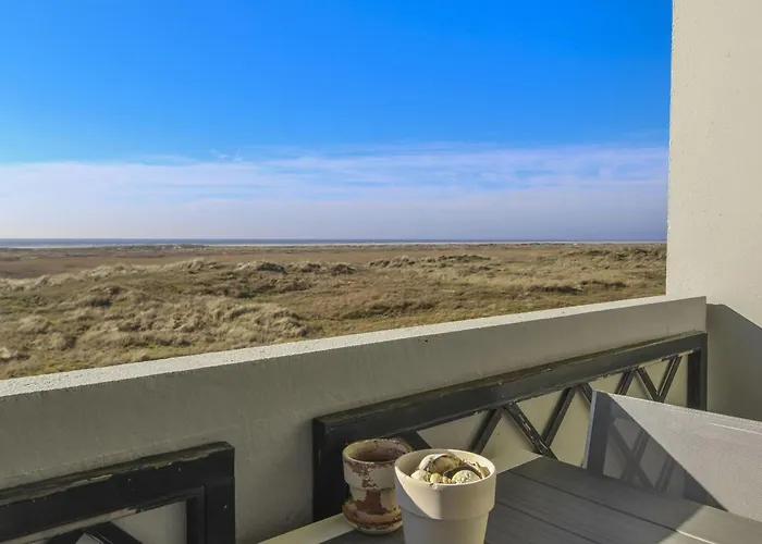 Rubi - 50m From The Sea By Interhome *